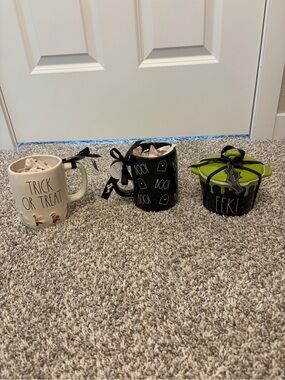 New With Tags Bundle of 3 Rae Dunn Halloween Pieces- 2 Mugs and 1 Dish